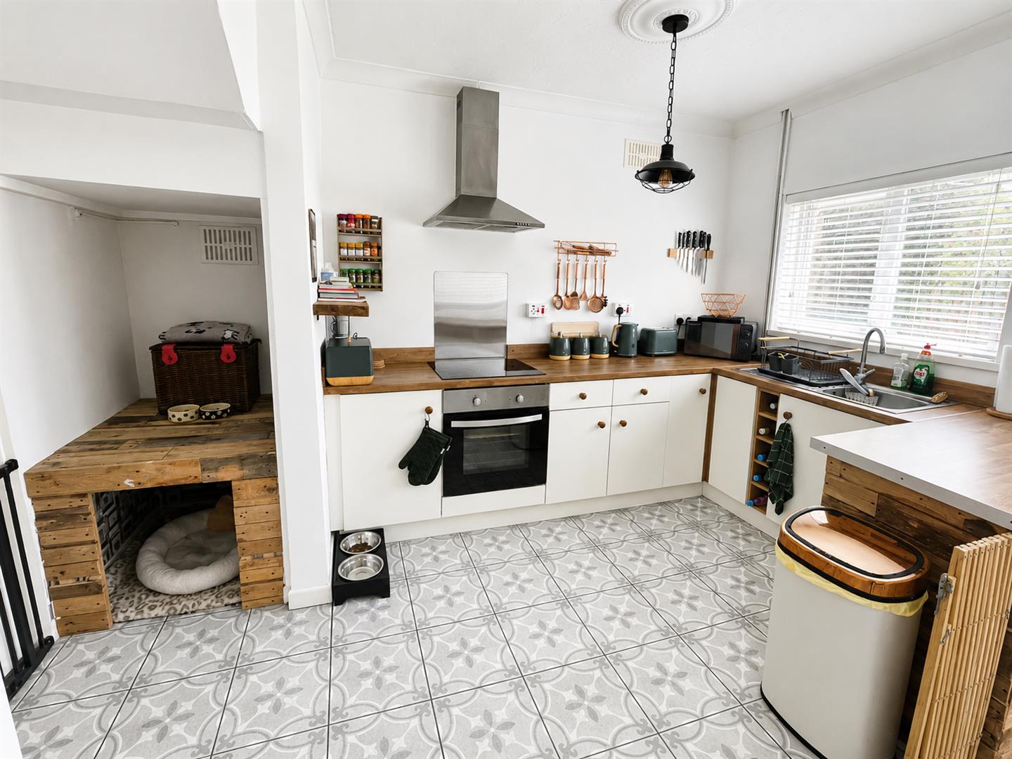 Cae Gwyn Road, Pontarddulais, Swansea, SA4 8PL
